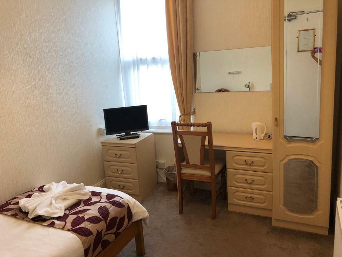 טורקוואי Everglades Hotel מראה חיצוני תמונה