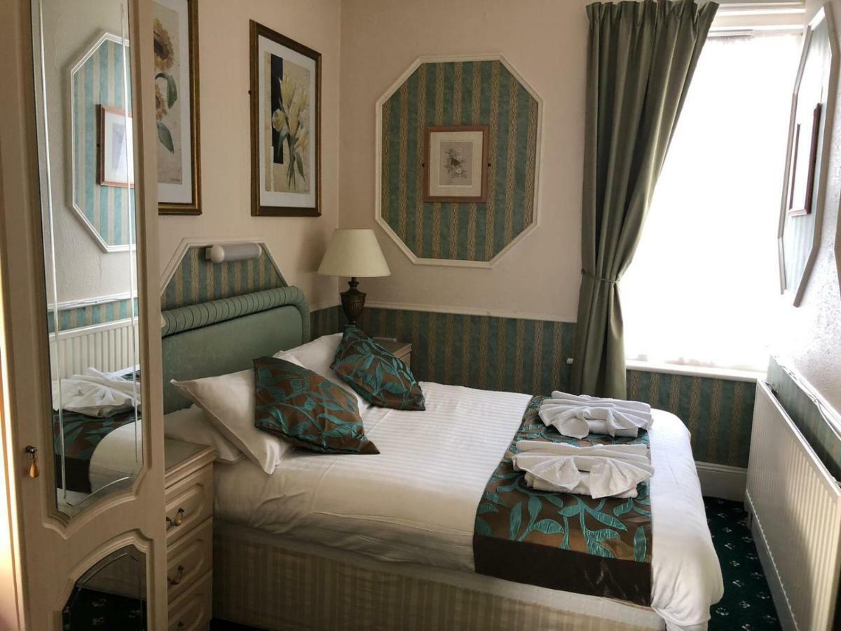 טורקוואי Everglades Hotel מראה חיצוני תמונה